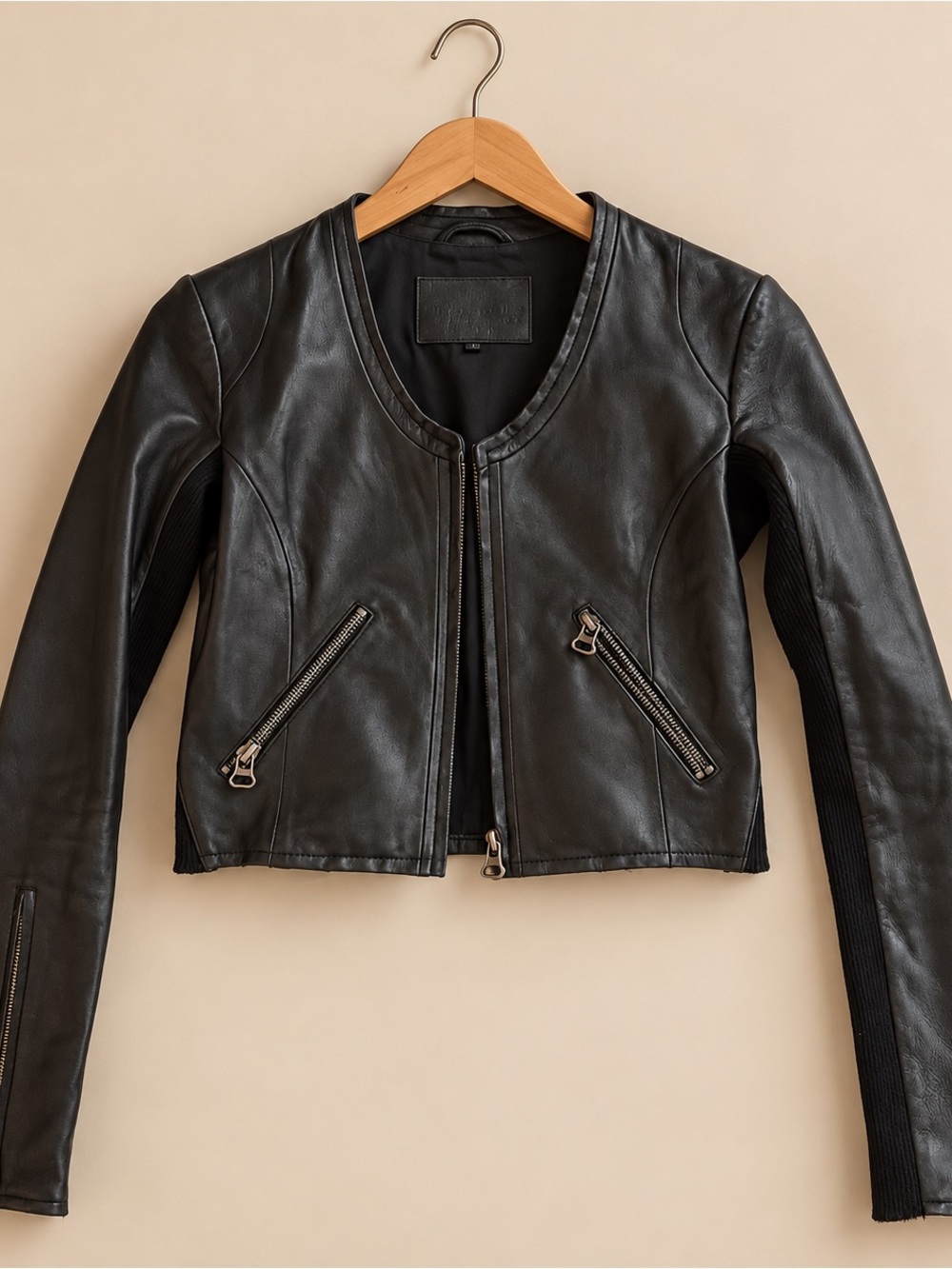 Linea Pelle Collection Black Leather Cropped Moto Jacket XS